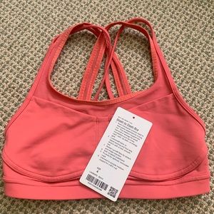 Lululemon stash to dash bra